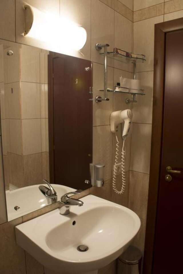 Отель Samaa Hotel Бухарест-39