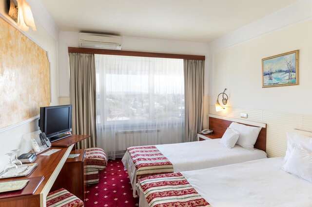 Отель Hotel Prahova Plaza Плоешти-27