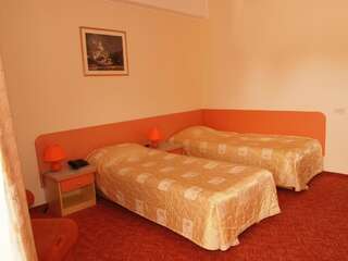 Отель Hotel Anda Синая Двухместный номер с 1 кроватью или 2 отдельными кроватями и балконом-3