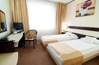 Отель Hotel Rapsodia City Center Ботошани Двухместный номер бизнес-класса с 1 кроватью или 2 отдельными кроватями-5