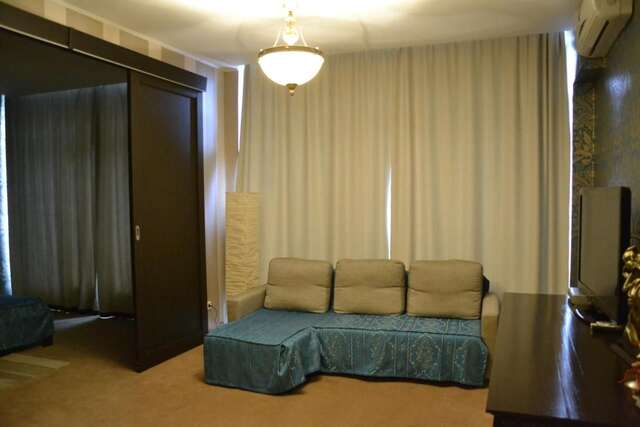 Отель Hotel Condor Дробета-Турну- Севери-25