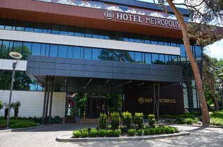 Отель Metropolis Hotel Бистрица