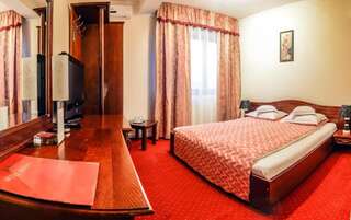 Фото номер Hotel Aramia Стандартный двухместный номер с 1 кроватью или 2 отдельными кроватями