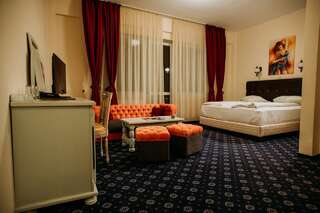 Фото номер Hotel Coandi Улучшенный двухместный номер с 1 кроватью