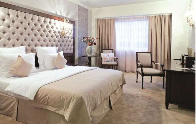 Отель Simfonia Boutique Hotel Рымнику-Вылча-22