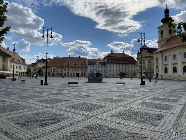 Отель Hotel Am Ring Сибиу-12