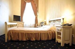 Отель Hotel Carol - Vatra Dornei Ватра-Дорней Двухместный номер с 1 кроватью-13