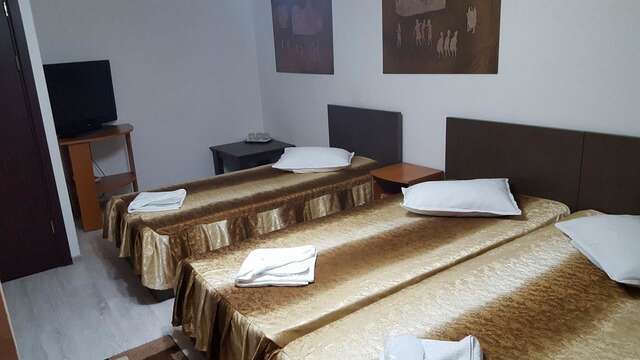 Отель Hotel Paris Braila Брэила-16