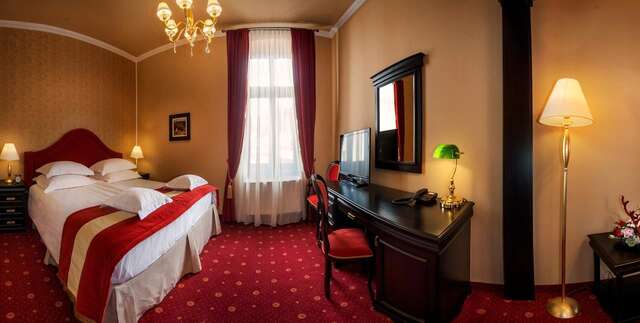 Отель Hotel Central Park Sighisoara Сигишоара-23