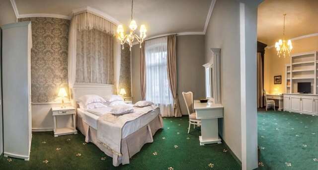 Отель Hotel Central Park Sighisoara Сигишоара-48