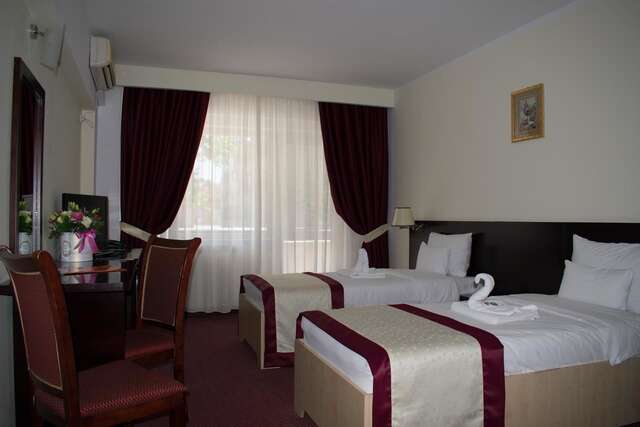 Отель Hotel Europolis Тулча-37