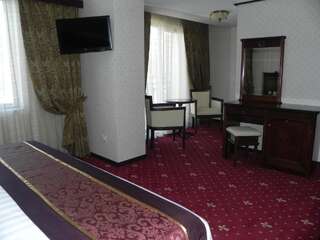 Отель Hestia Hotel Кэлэраши Полулюкс-4