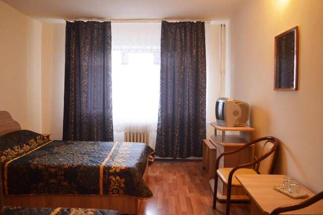 Отель Hotel Orizont Suceava Сучава-19