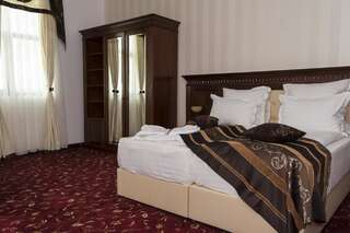 Курортные отели Pik Elegance Плоешти Двухместный номер с 1 кроватью или 2 отдельными кроватями и возможностью посещения спа-салона-15
