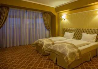 Отель Hotel Bulevard Хунедоара Стандартный двухместный номер с 1 кроватью или 2 отдельными кроватями-7