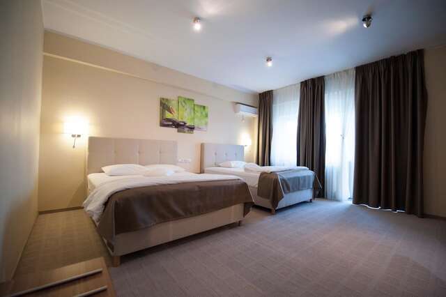 Отели типа «постель и завтрак» Bruxelles Guesthouse Craiova Крайова-37