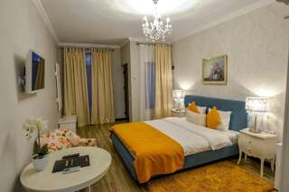 Фото номер Casa Alina Улучшенный номер с кроватью размера «queen-size»