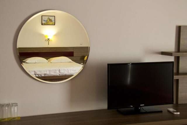 Отель Hotel City Ploiesti Плоешти-32