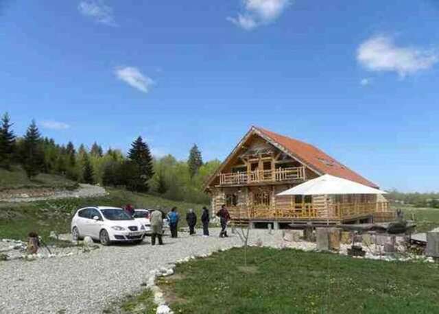 Лоджи Farmhouse Rosehip Romania Brasov Рышнов-47