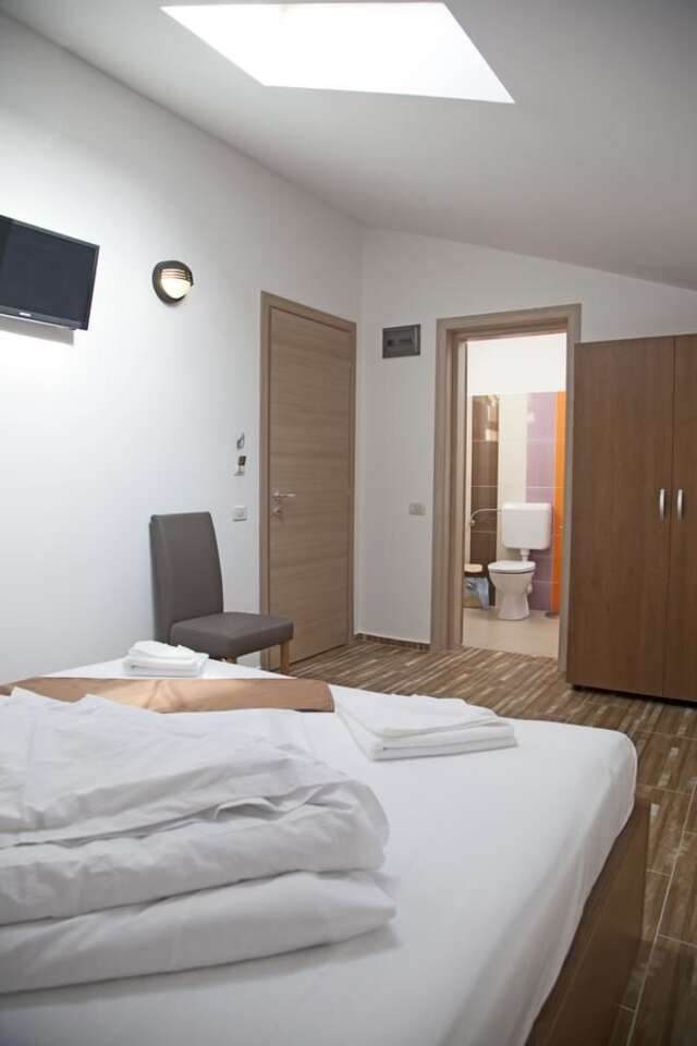 Отель Hotel Nova Bital Popeşti-Leordeni-10