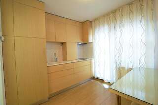 Апарт-отели Decebal Residence Apartments Бухарест Номер-студио с кроватью размера «queen-size» 6-2