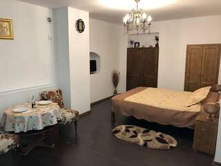 Проживание в семье Homestay Marius Сибиу