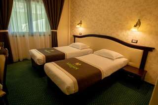 Отель Magus Hotel Бая-Маре Двухместный номер Делюкс с 2 отдельными кроватями-6