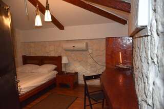 Отели типа «постель и завтрак» Mpoint Motel Бухарест