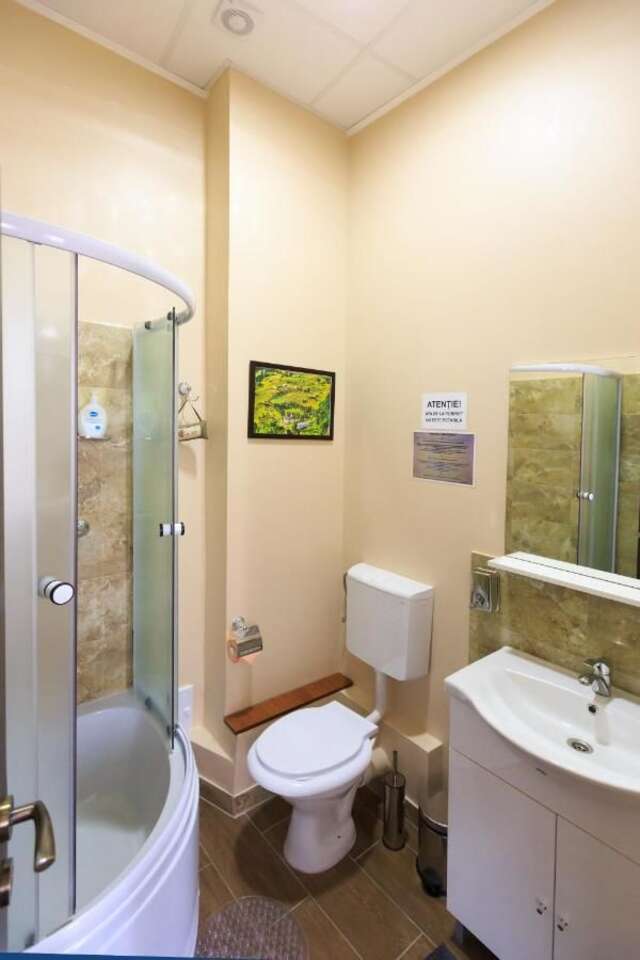 Отель Corner Center Rental Бузэу-21