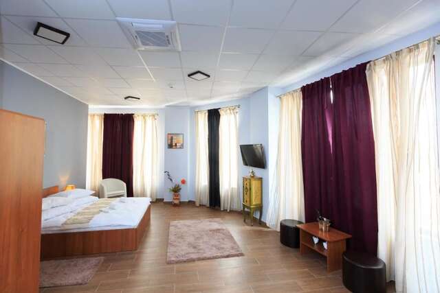 Отель Corner Center Rental Бузэу-44