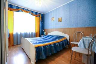 Гостиница  Новосёл Уфа Небольшой двухместный номер с 1 кроватью-2
