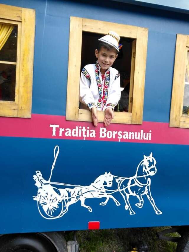 Проживание в семье Tradiția borsanului Борша-4