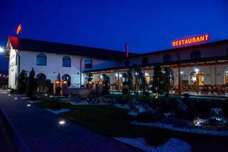 Фото Отель Hotel Restaurant Autostrada Freeway Apoldu de Jos город Apoldu de Jos (6)