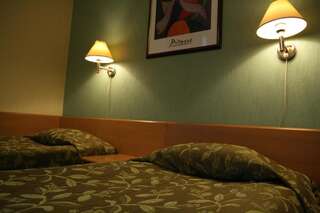 Отель Barclay Hotel Тарту Двухместный номер с 2 отдельными кроватями-1