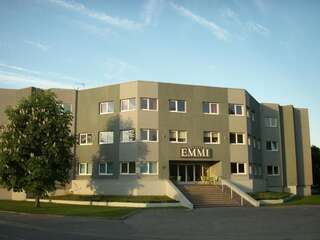 Отель Hotel Emmi Пярну