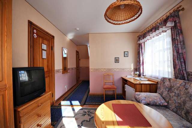 Отель Villa Johanna Guesthouse Пярну-12