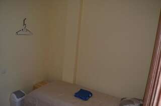 Хостелы Kaera Hostel Таллин Двухместный номер с 2 отдельными кроватями-9