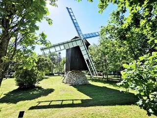 Кемпинги Windmill in a beautiful and quiet location Lagedi