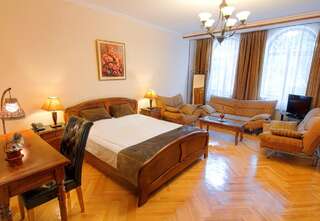 Отель Boutique Hotel British House Тбилиси