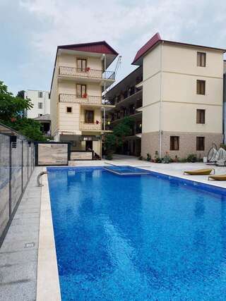 Отель Hotel Chveni Ezo Кобулети