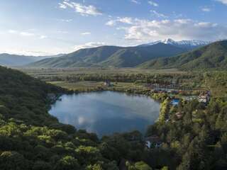 Курортные отели Lopota Lake Resort & Spa Напареули