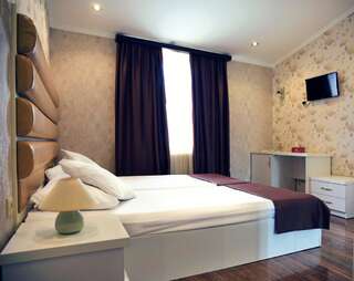 Отель Rondo Hotel Тбилиси