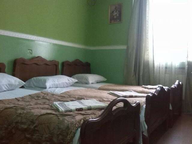 Гостевой дом Hostel Georgia Кутаиси-10