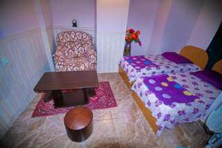 Гостевой дом Guest House Natia Тбилиси Трехместный номер-31