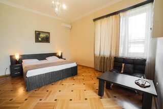 Гостевой дом Neli & Zaal Guest House Телави Апартаменты Делюкс-2