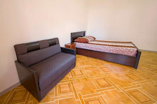 Гостевой дом Guest House Naka Тбилиси-14