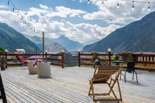 Фото  OISHE Terrace город Степанцминда (32)