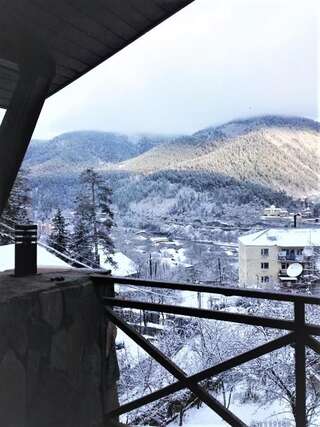 Дома для отпуска Mountain House Borjomi Боржоми Дом с 3 спальнями-14