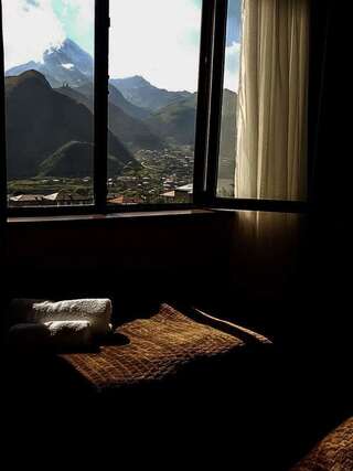 Фото номер Shani Трехместный номер с видом на горы