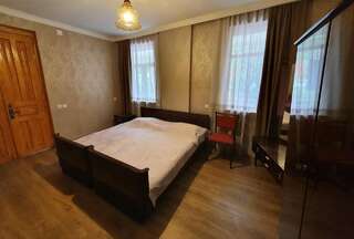 Гостевой дом Racha guest house MERO Амбролаури Номер Делюкс-2